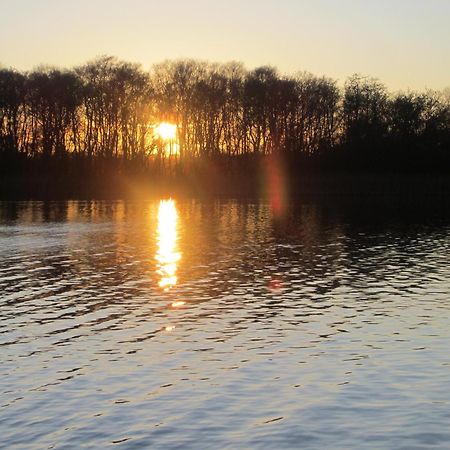 Bed and Breakfast The Boathouse Rollesby Exterior foto